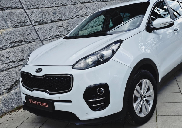 Kia Sportage cena 61900 przebieg: 237958, rok produkcji 2017 z Pajęczno małe 781